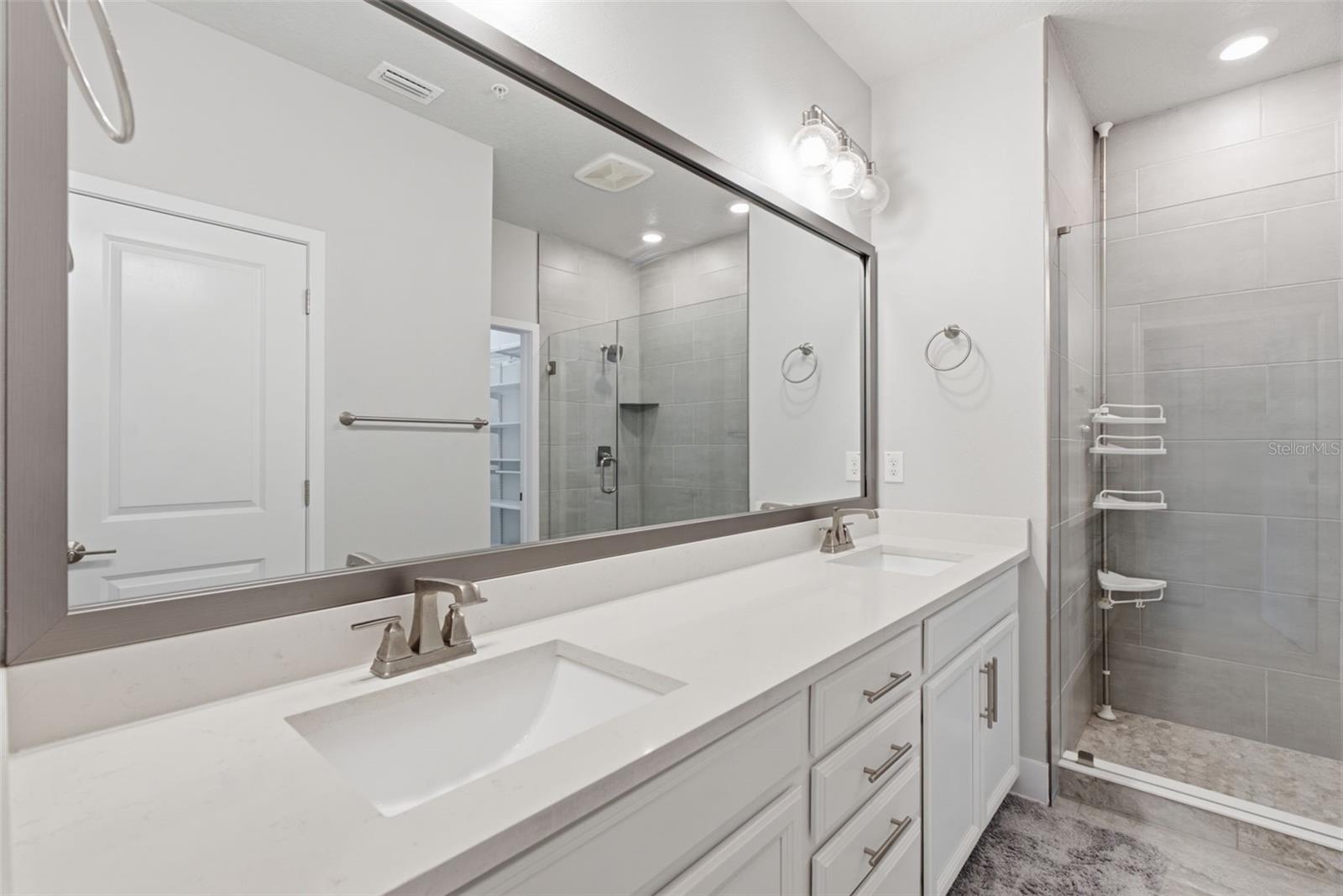 2511 N Grady Ave #23 Property Photo 27