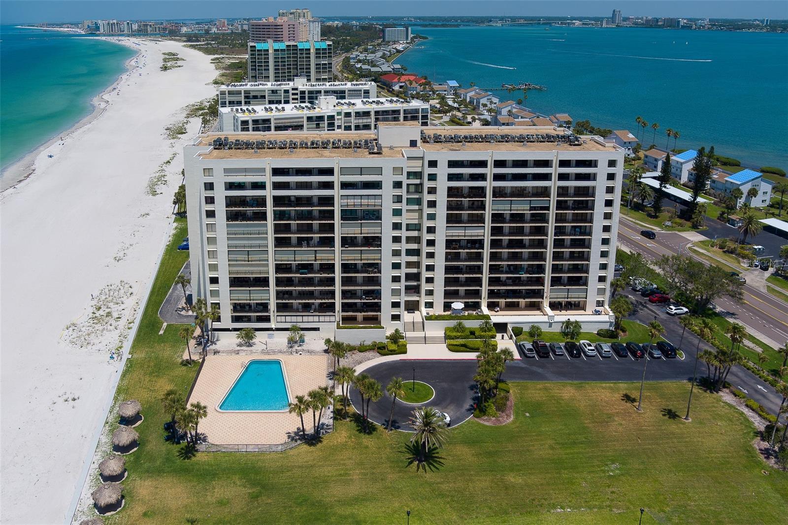 1460 Gulf Blvd #305 Property Photo 37