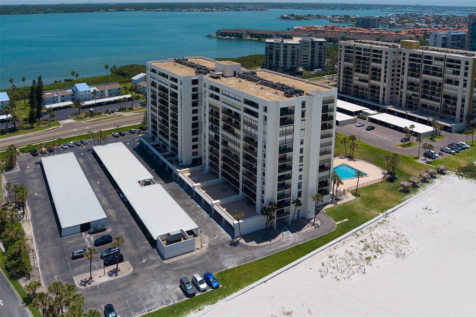 1460 Gulf Blvd #305 Property Photo 39