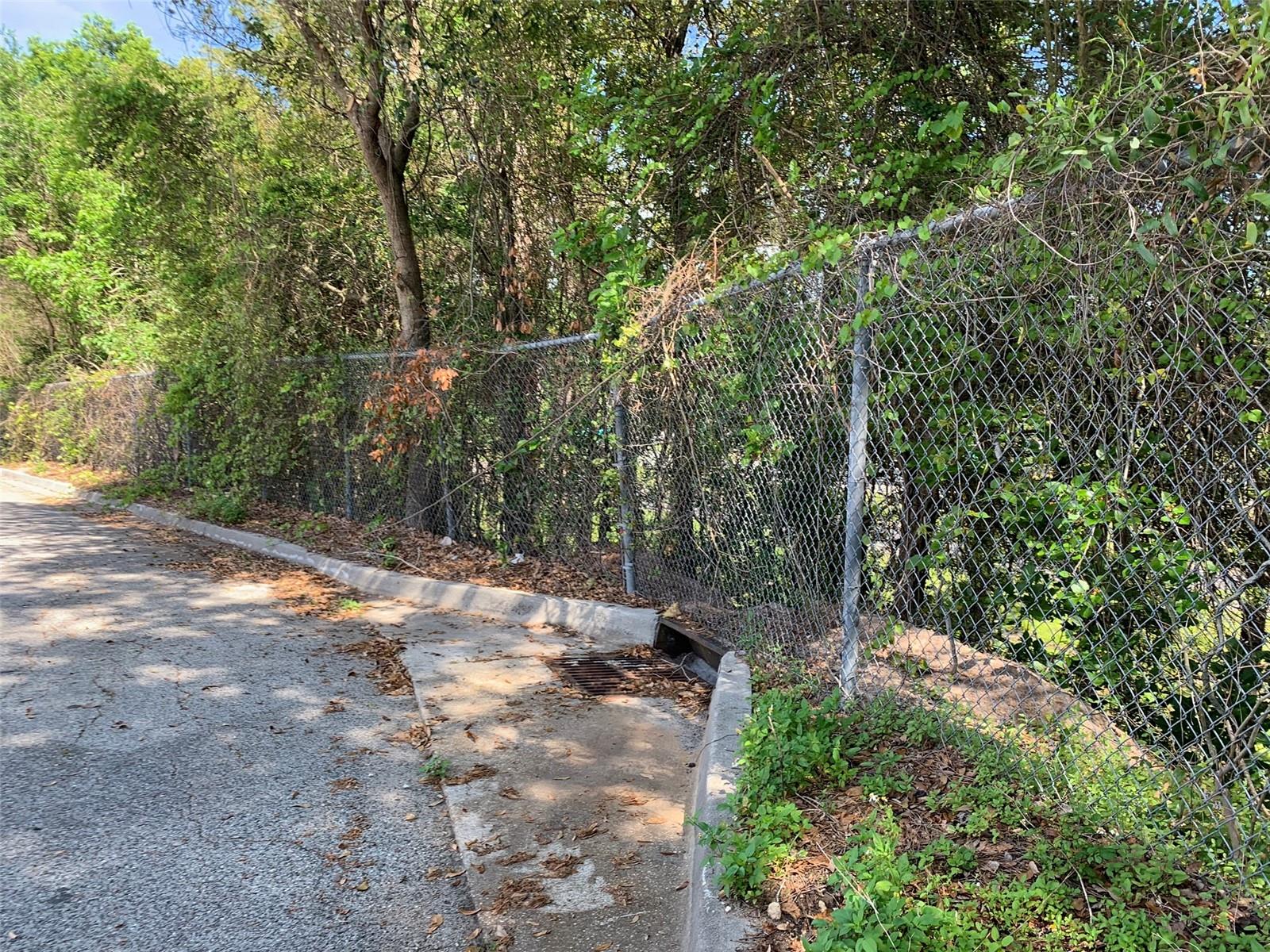 Normandy Blvd Property Photo 6