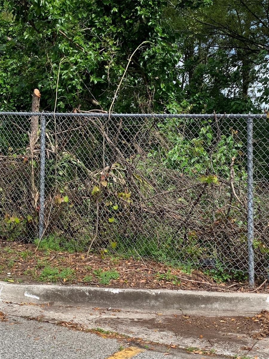 Normandy Blvd Property Photo 8