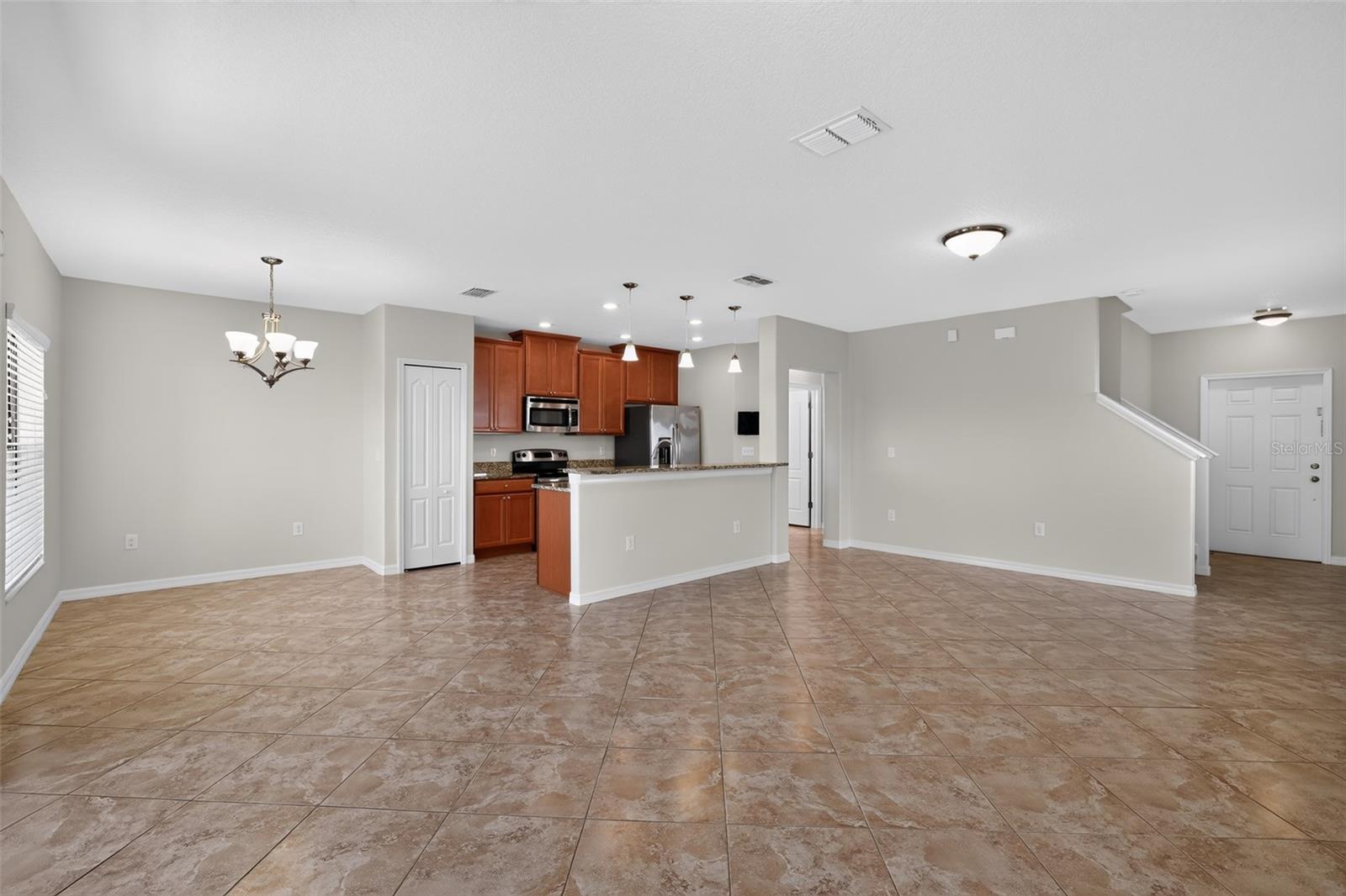 10105 Newminster Loop Property Photo 3