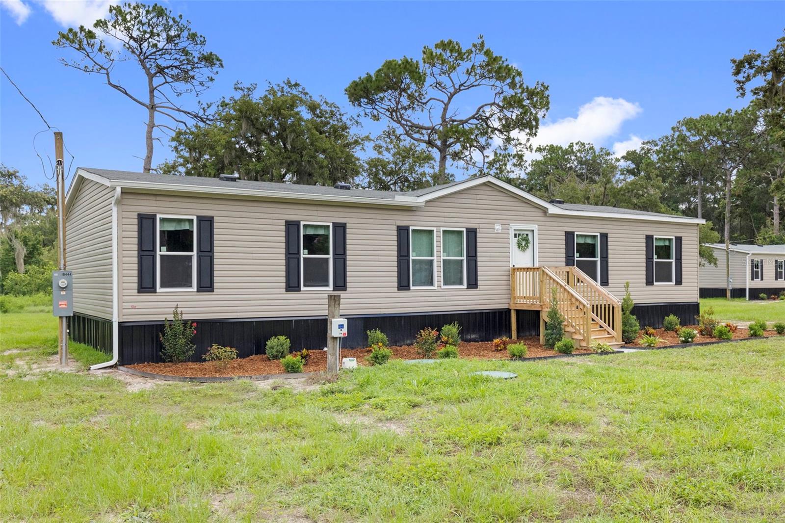 18444 Moorhaven Dr Property Photo 2