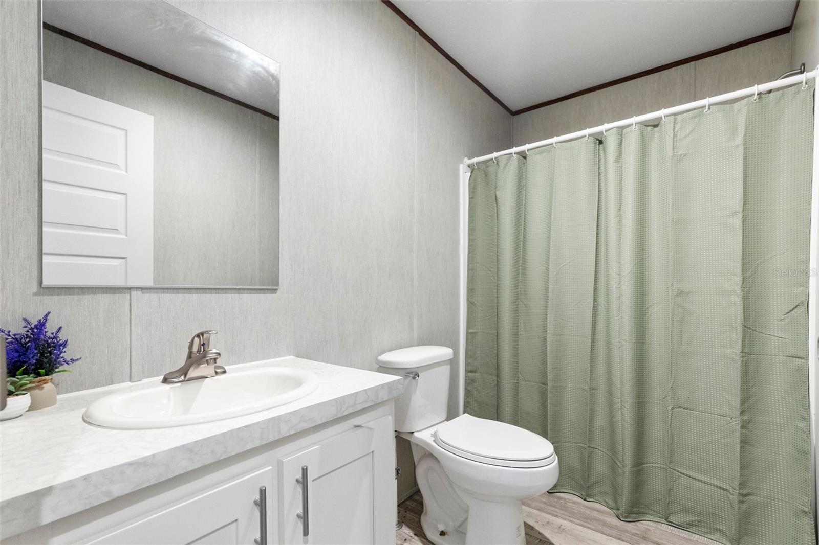 18444 Moorhaven Dr Property Photo 22