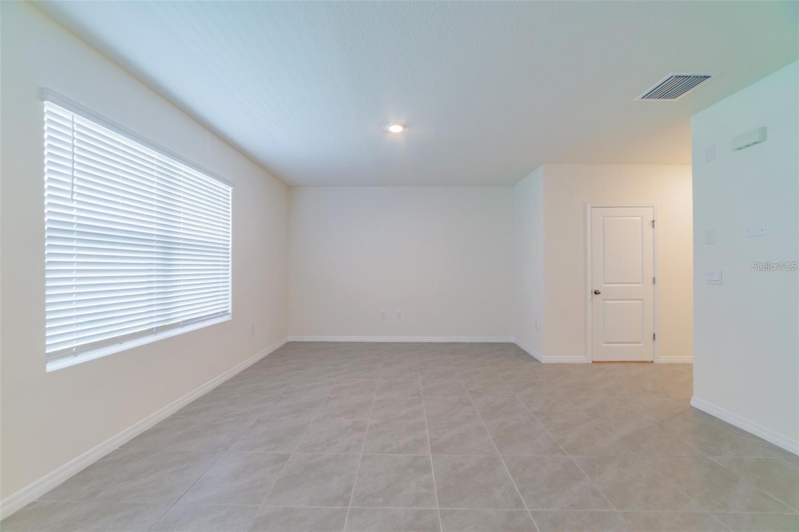 9138 Forge Breeze Loop Property Photo 12
