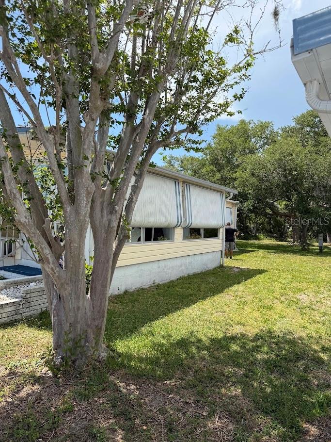 833 Jolanda Cir Property Photo 15