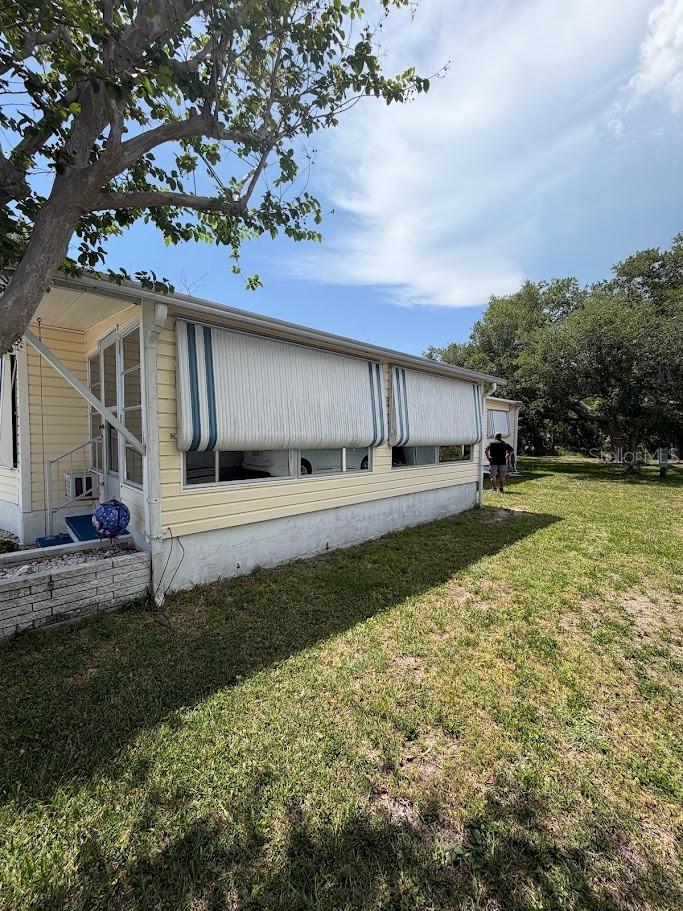 833 Jolanda Cir Property Photo 16