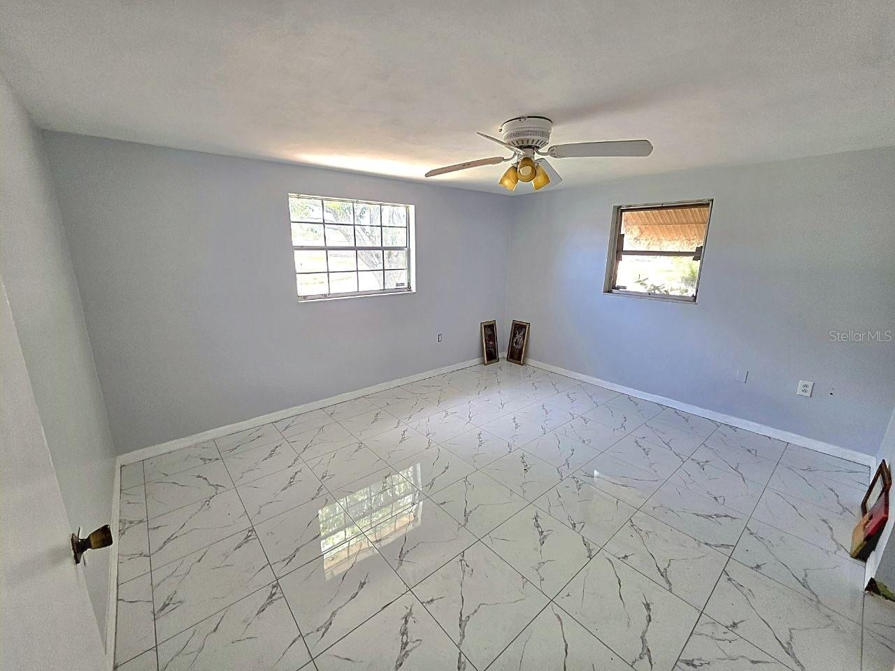 3150 Fairmount Dr Property Photo 6