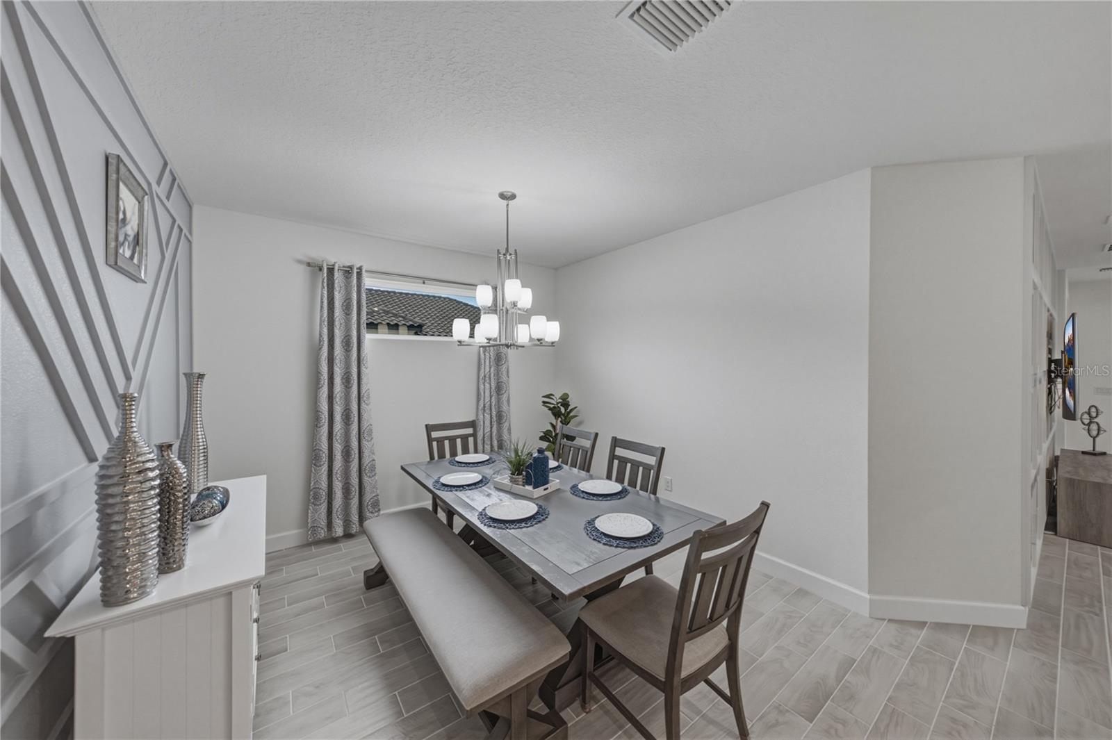 4248 Cairoli Ct Property Photo 20
