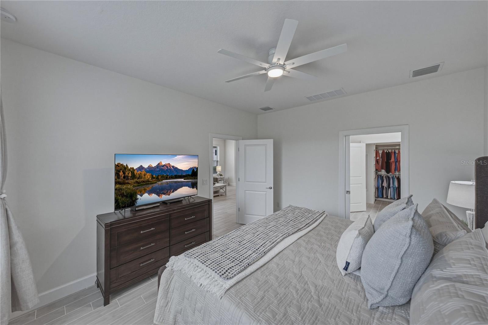 4248 Cairoli Ct Property Photo 27