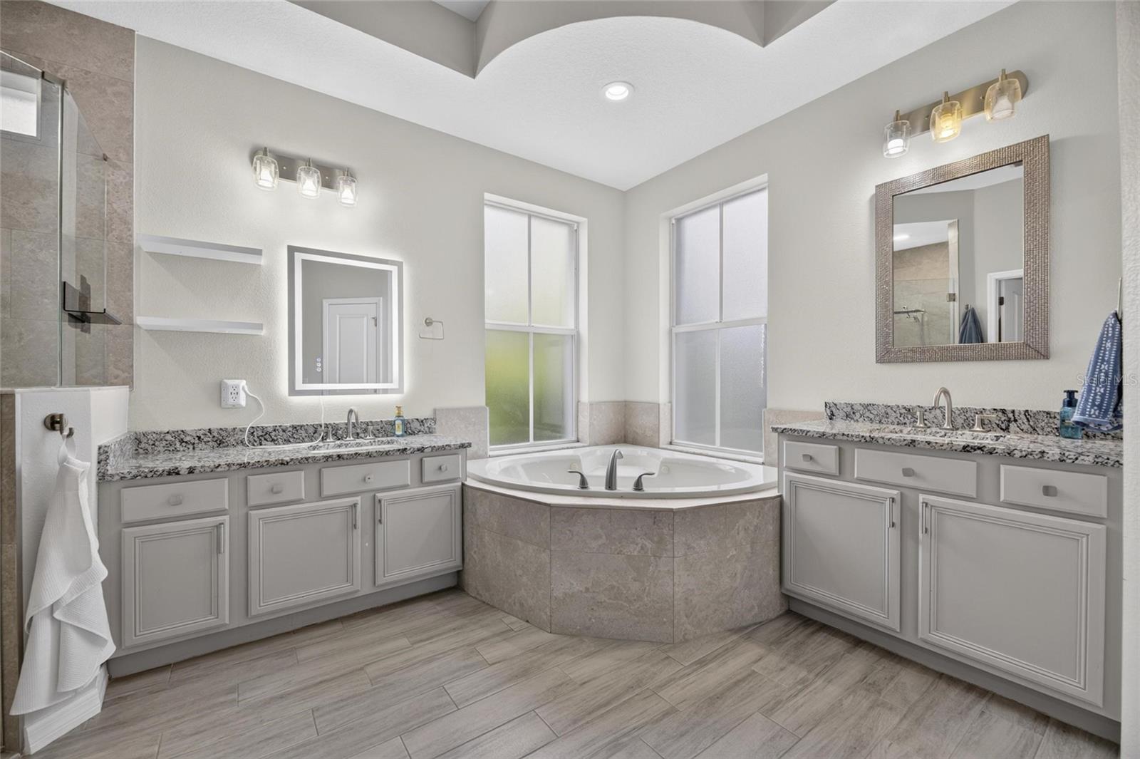 5713 Sea Trout Pl Property Photo 30