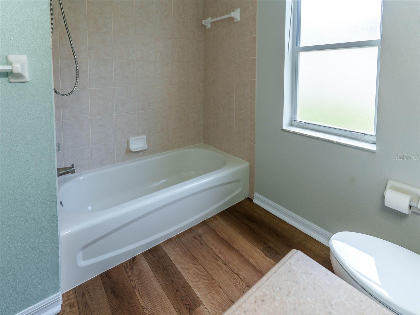 8153 Baytree Dr Property Photo 34