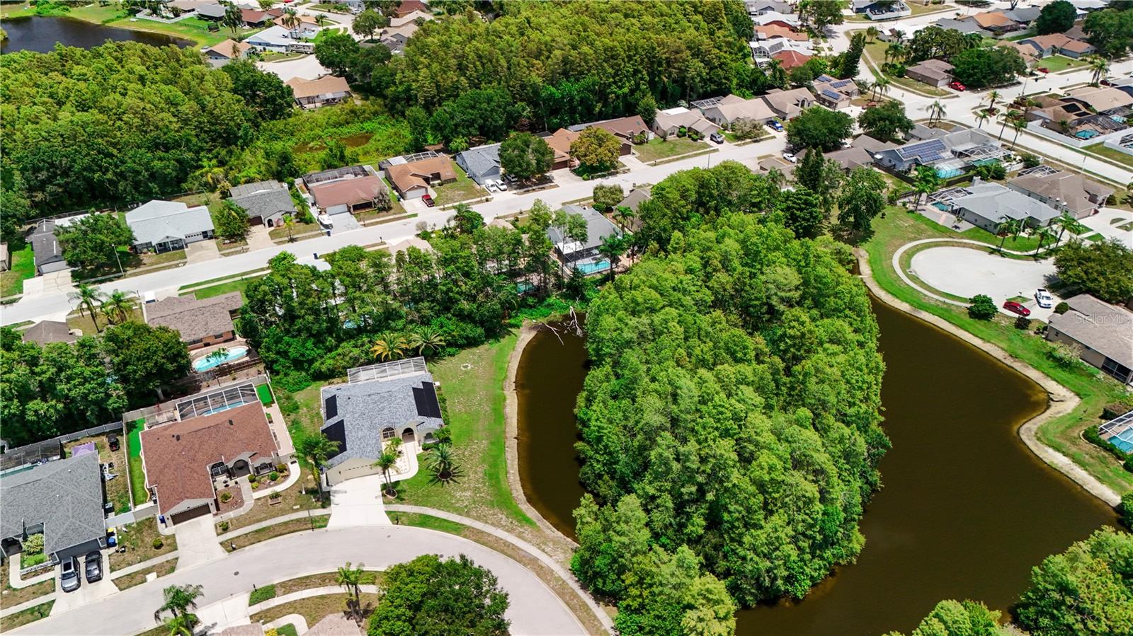 8153 Baytree Dr Property Photo 44