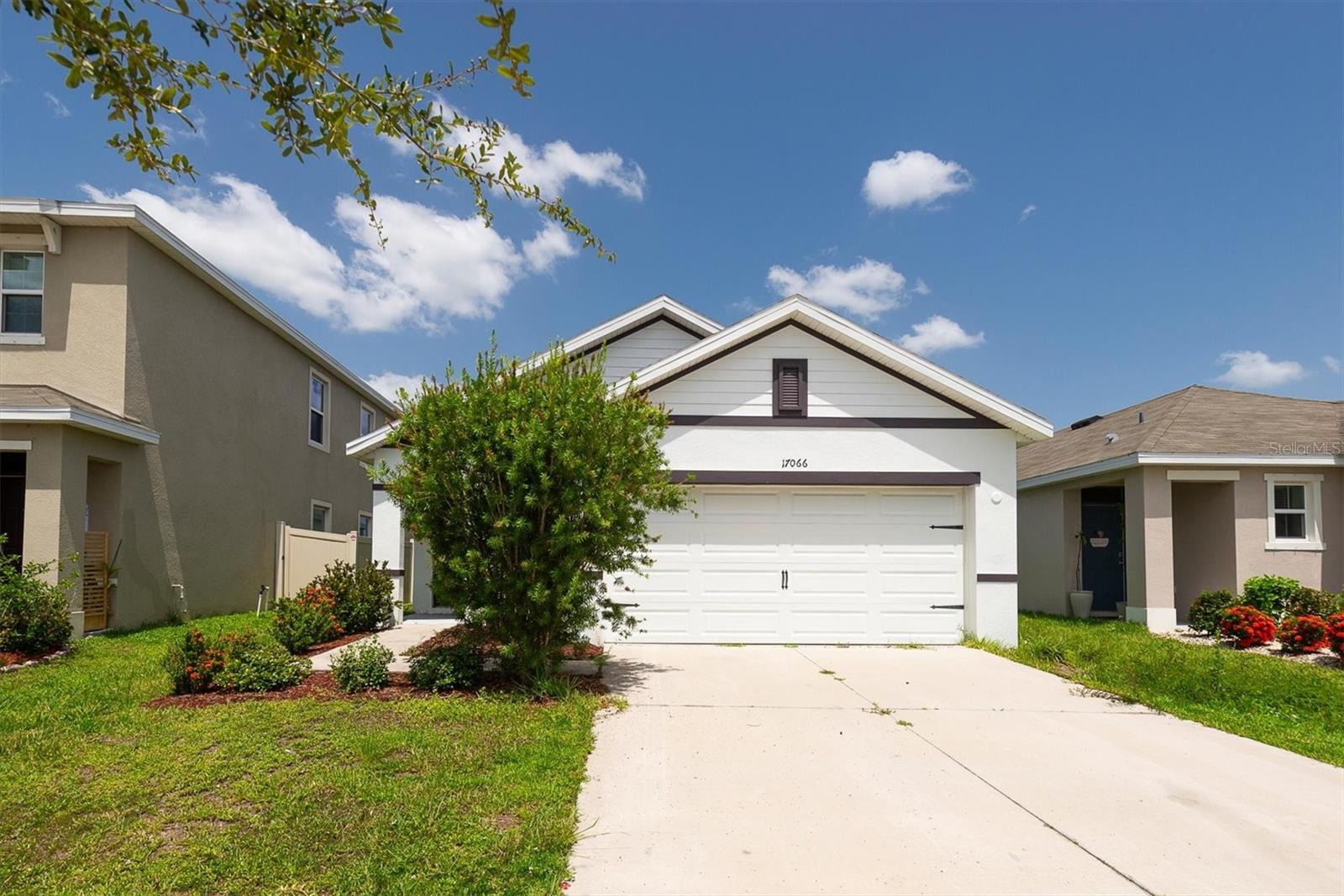 17066 OVAL RUM DR