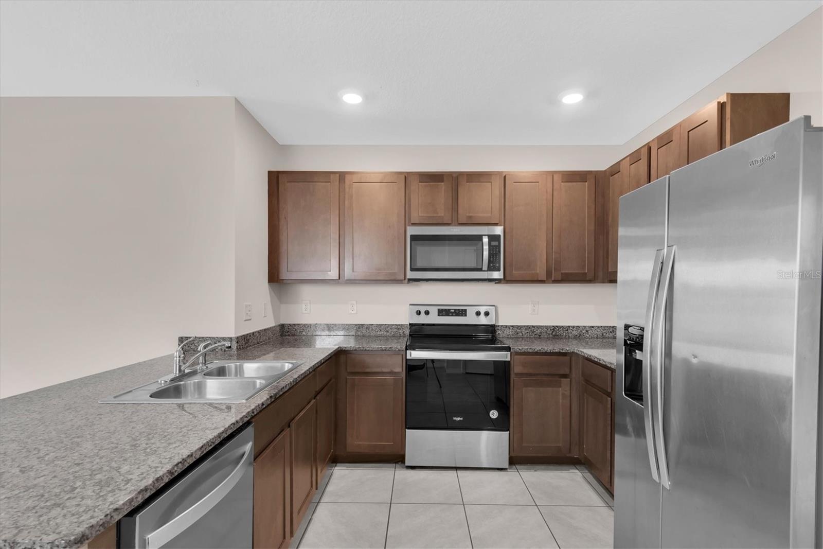 17066 Oval Rum Dr Property Photo 13