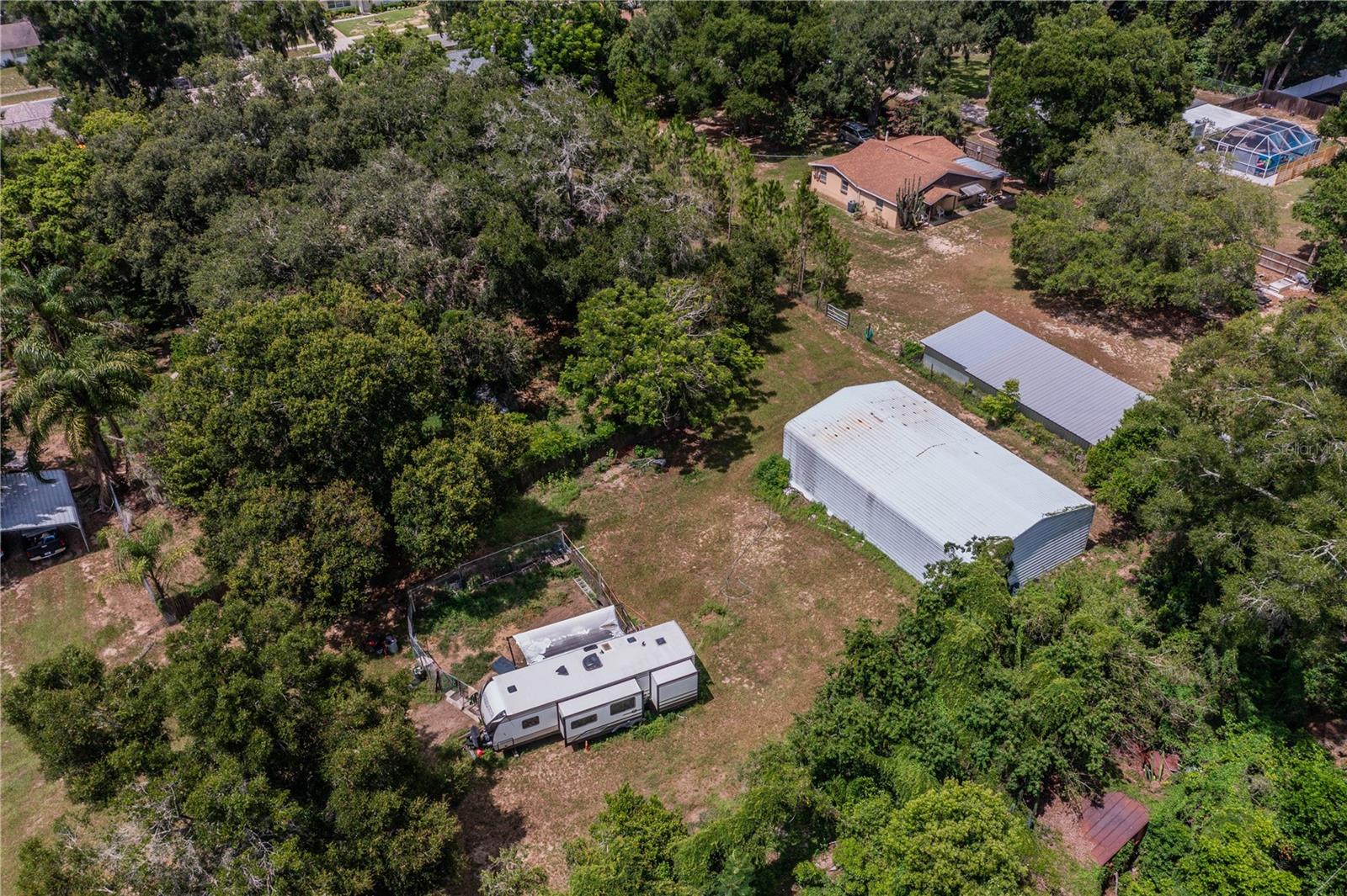 441 Overhill Dr Property Photo 8