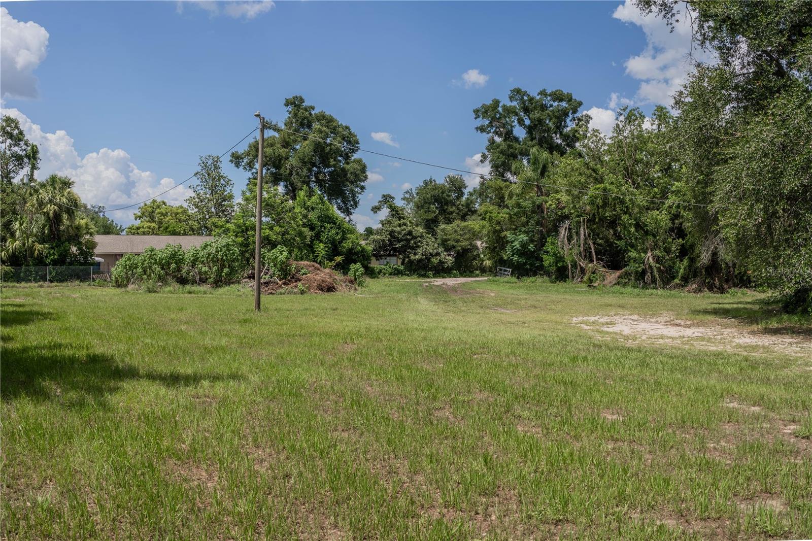 441 Overhill Dr Property Photo 10