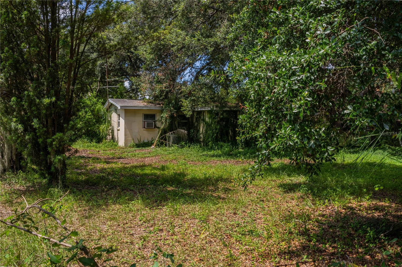 441 Overhill Dr Property Photo 28