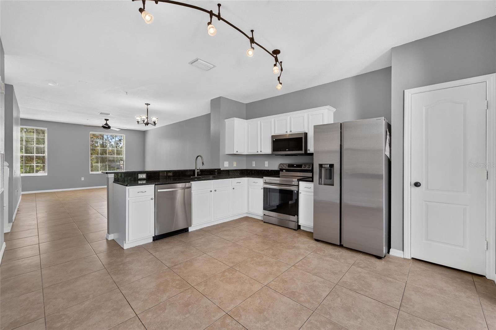 3186 Bayshore Oaks Dr Property Photo 25