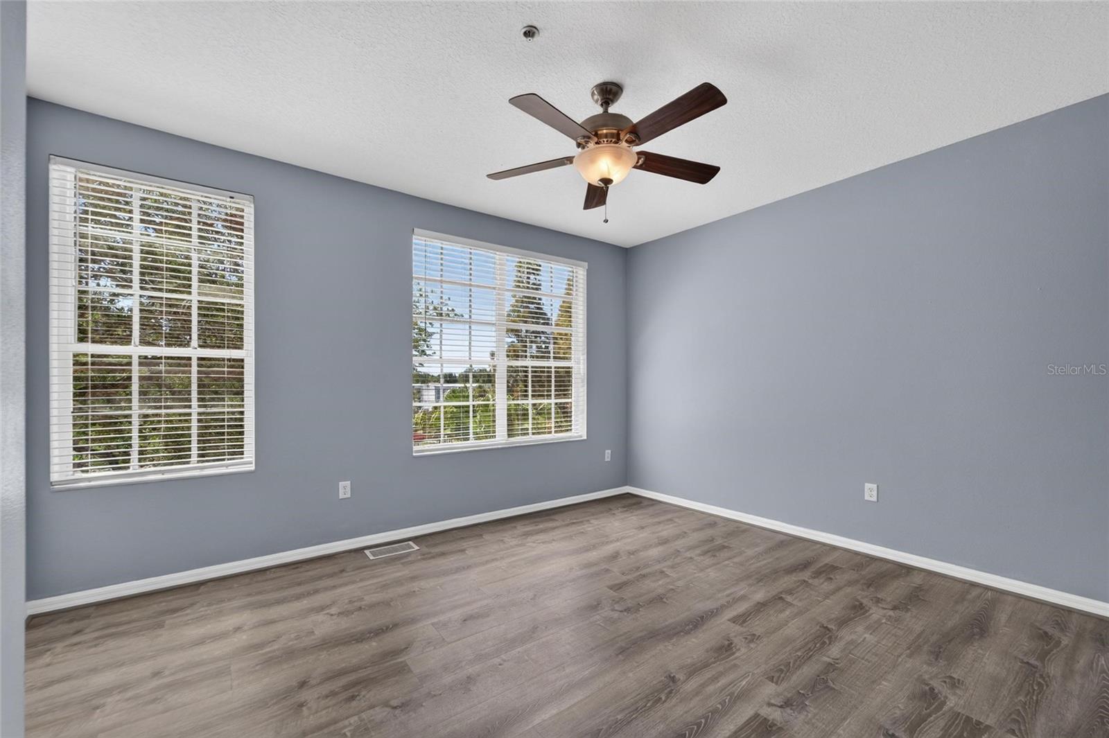 3186 Bayshore Oaks Dr Property Photo 49