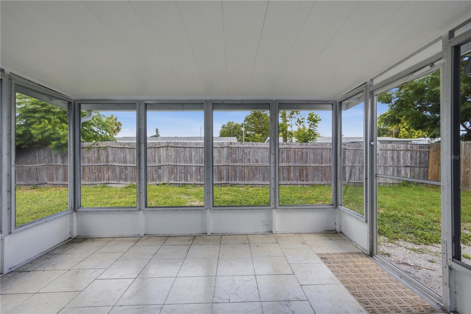 2051 Peggy Dr Property Photo 9
