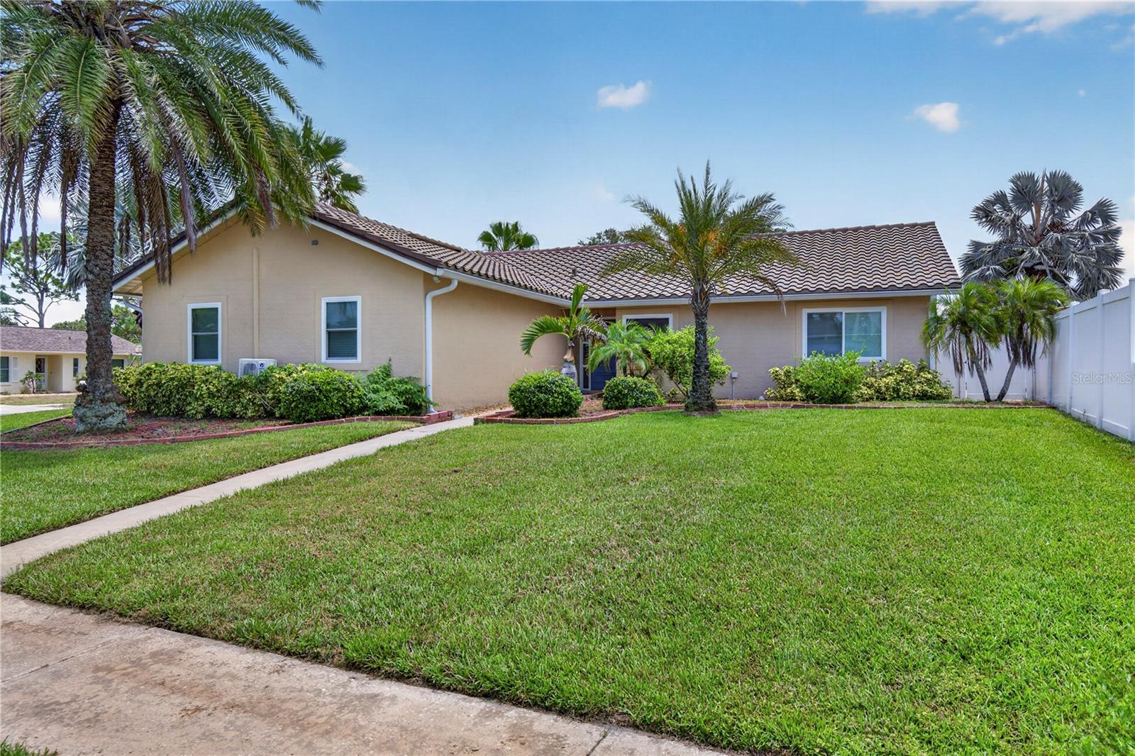 4831 Blue Jay Cir Property Photo 2