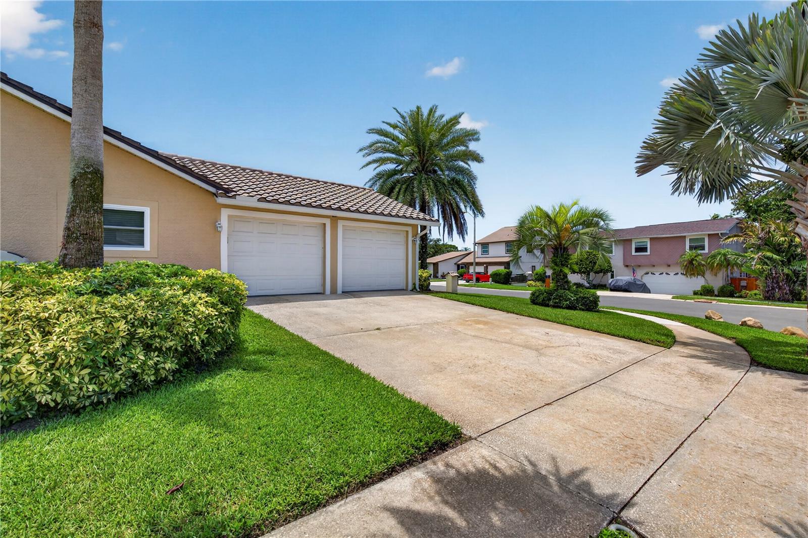 4831 Blue Jay Cir Property Photo 6