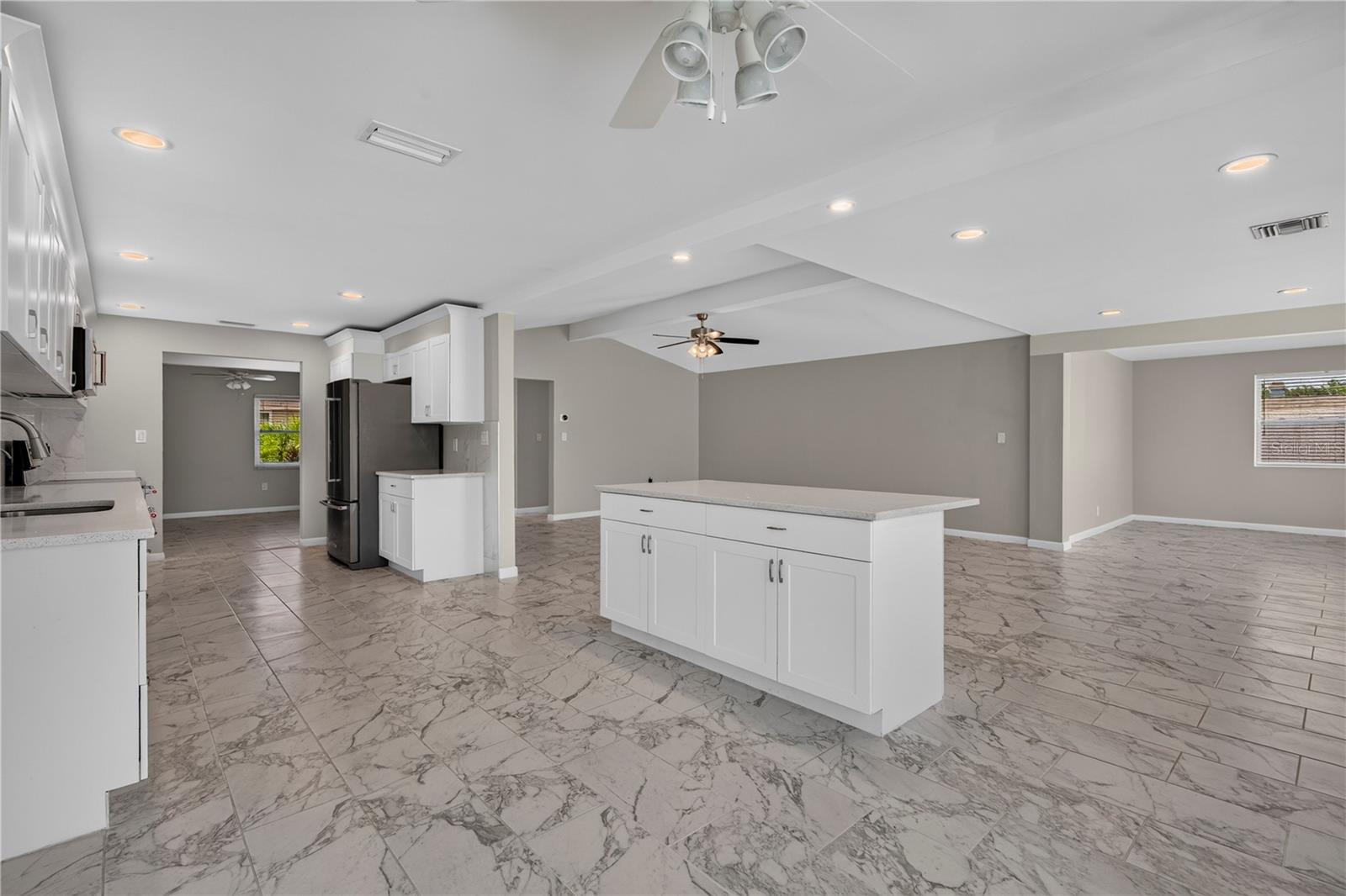 4831 Blue Jay Cir Property Photo 16