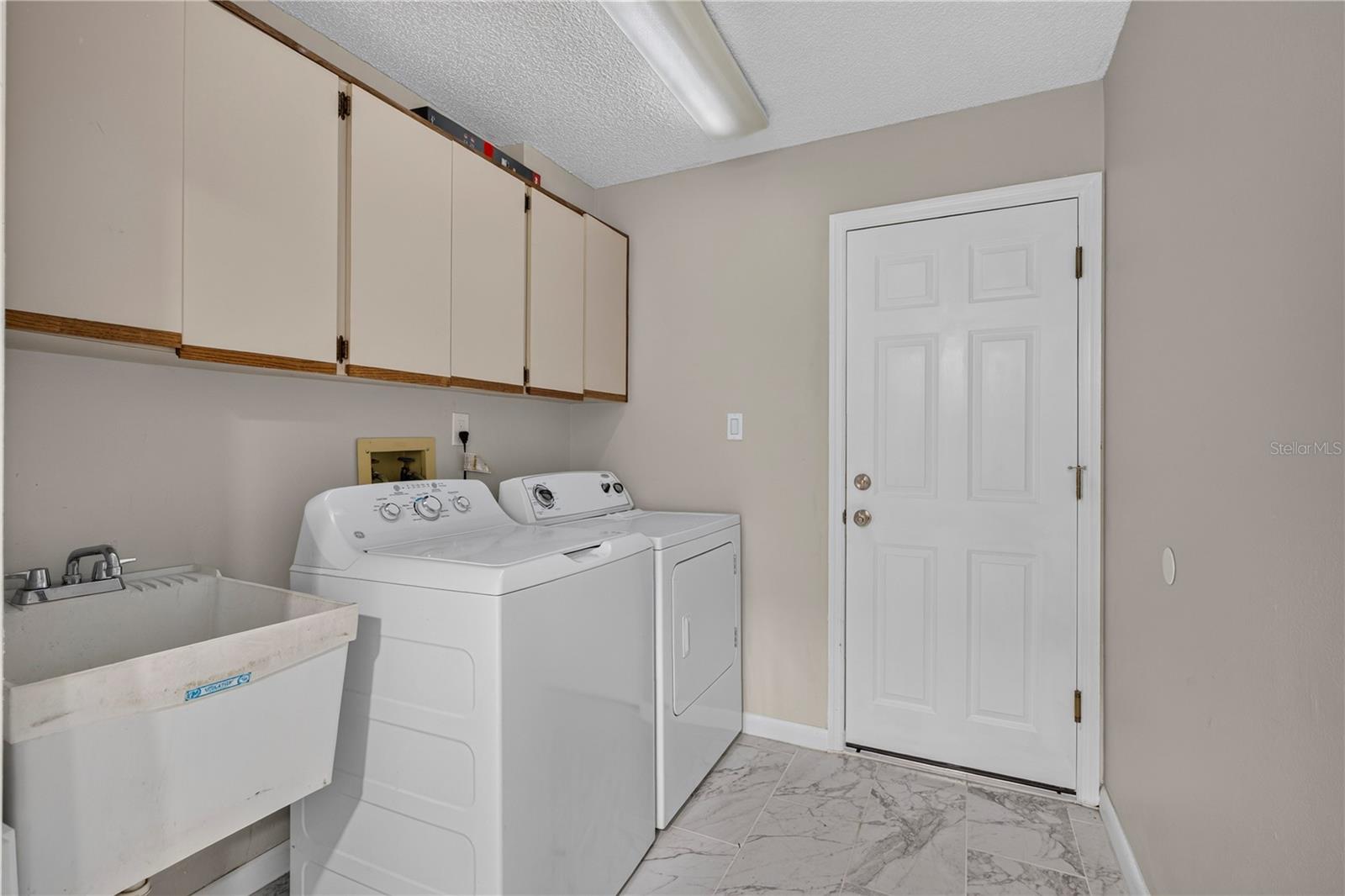 4831 Blue Jay Cir Property Photo 30