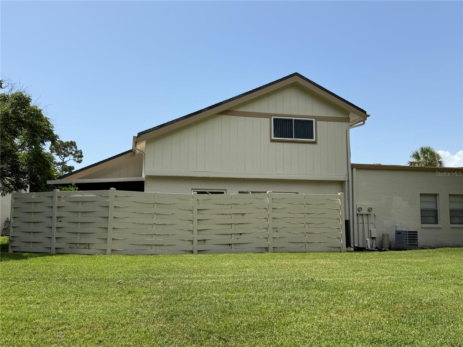 2617 Forest Run Ct Property Photo 2