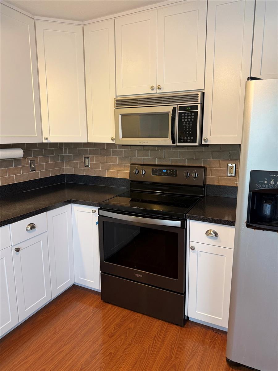 2617 Forest Run Ct Property Photo 6