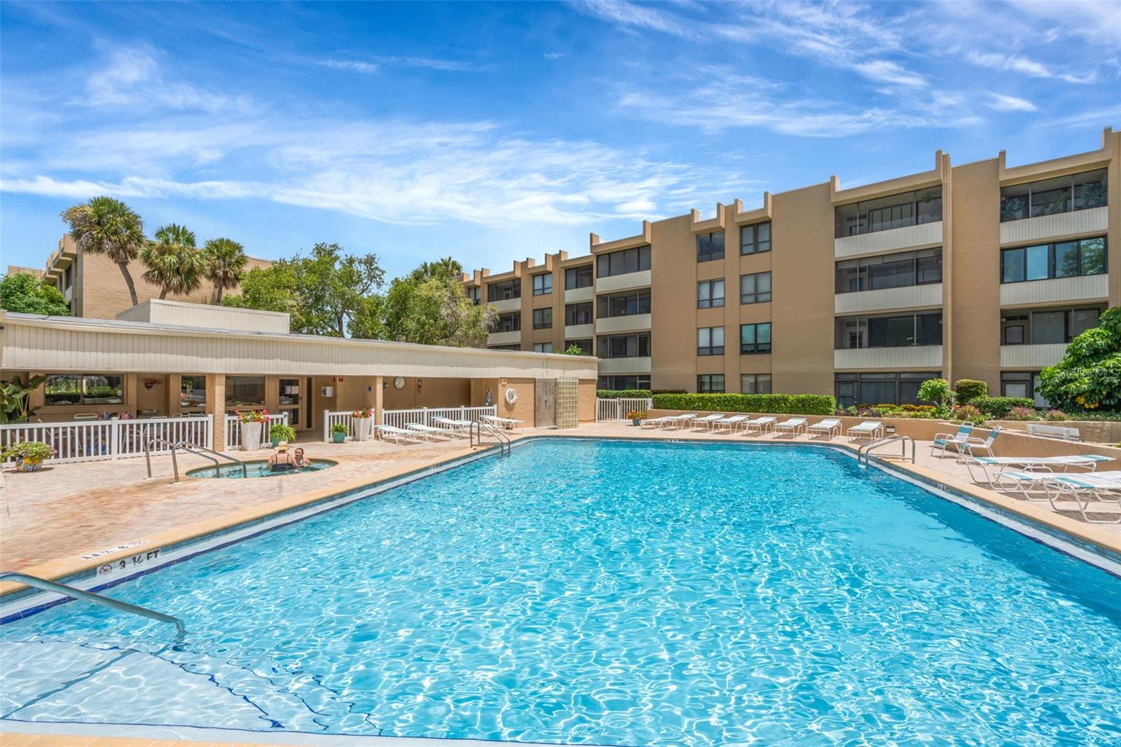2614 Cove Cay Dr #102 Property Photo 23