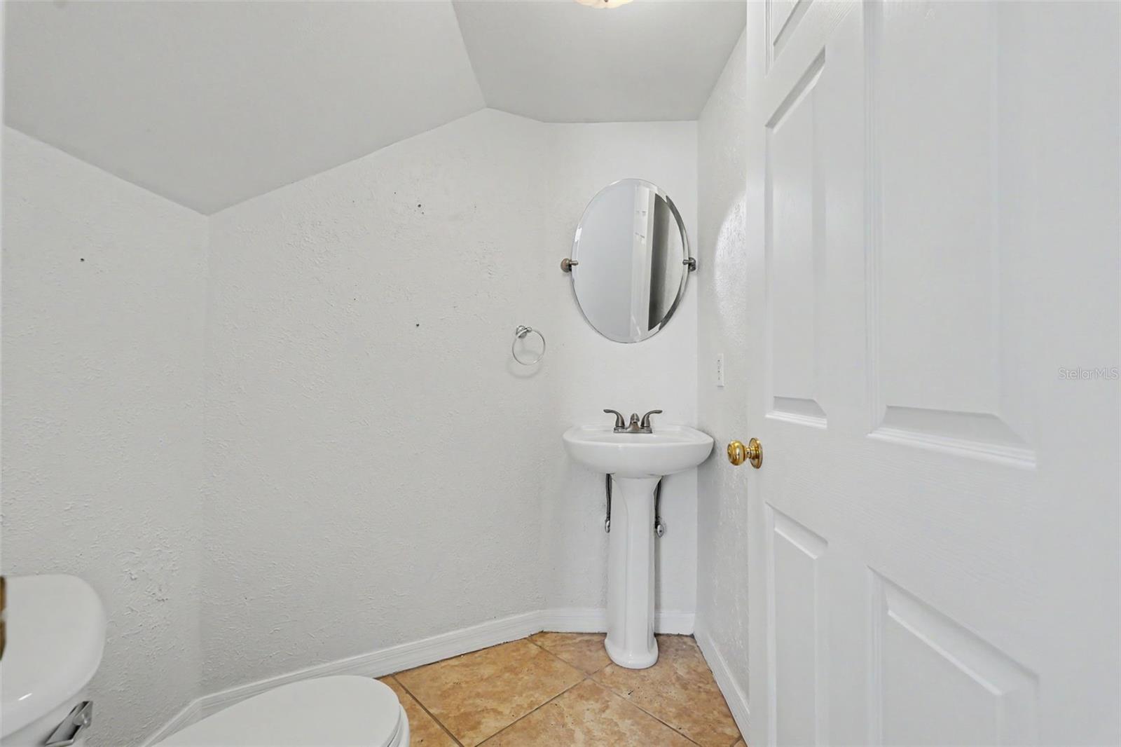 12640 Longcrest Dr Property Photo 15
