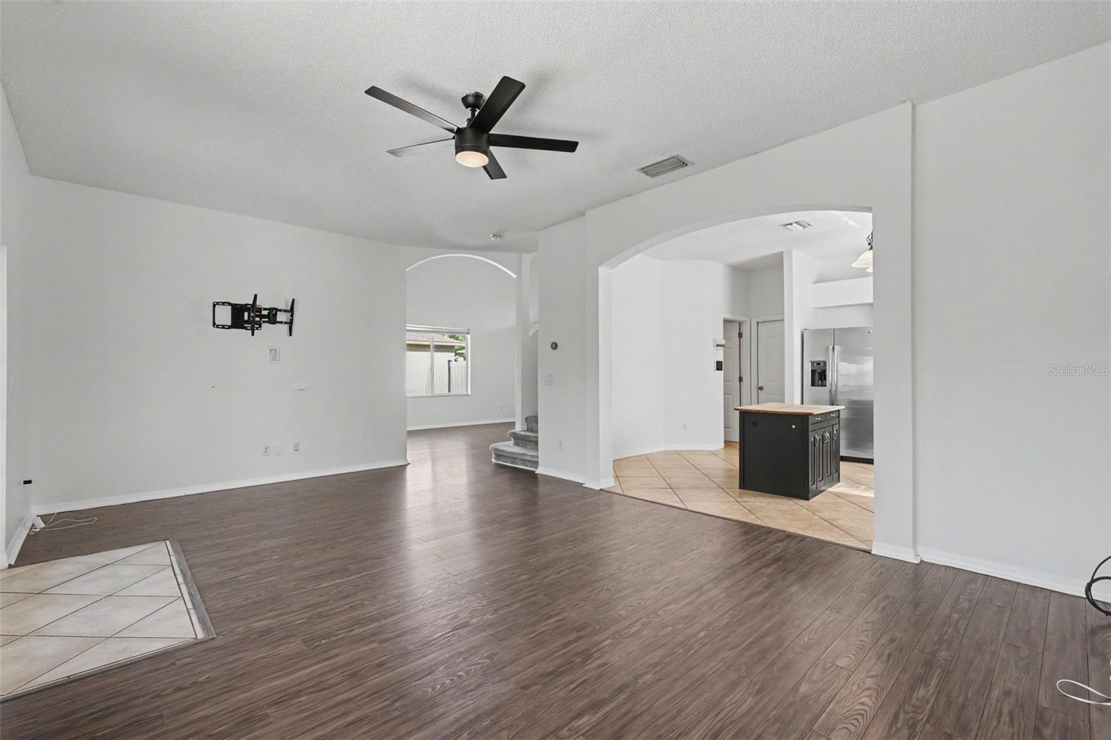 12640 Longcrest Dr Property Photo 18
