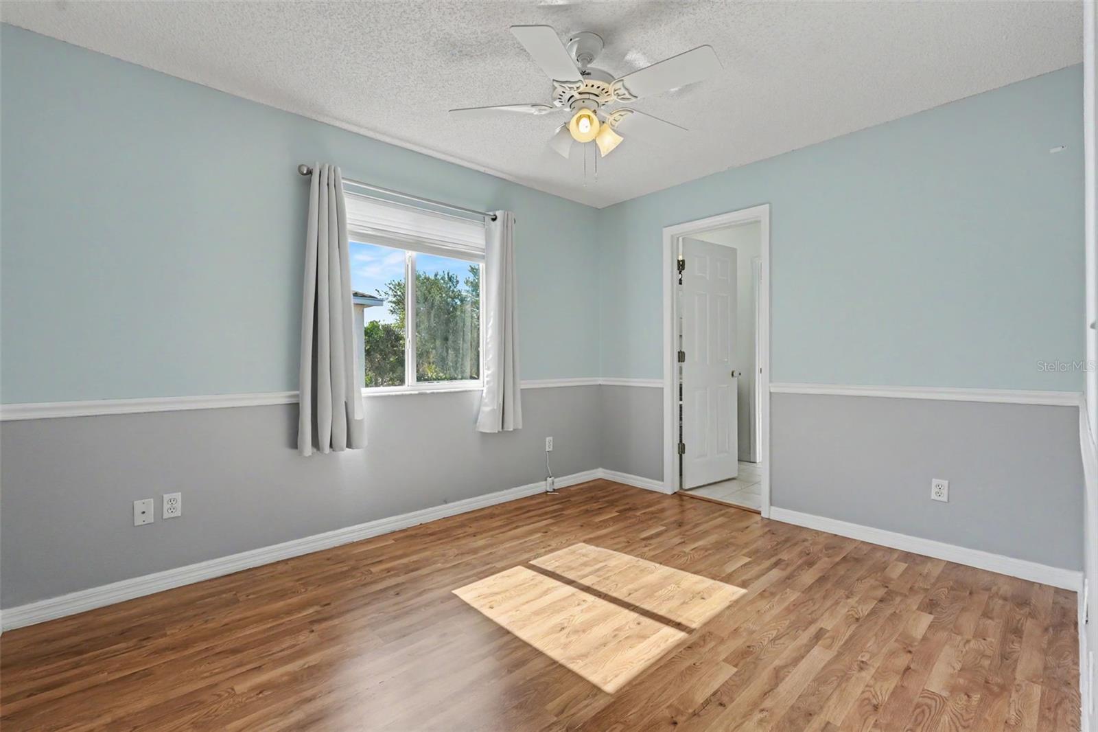 12640 Longcrest Dr Property Photo 30