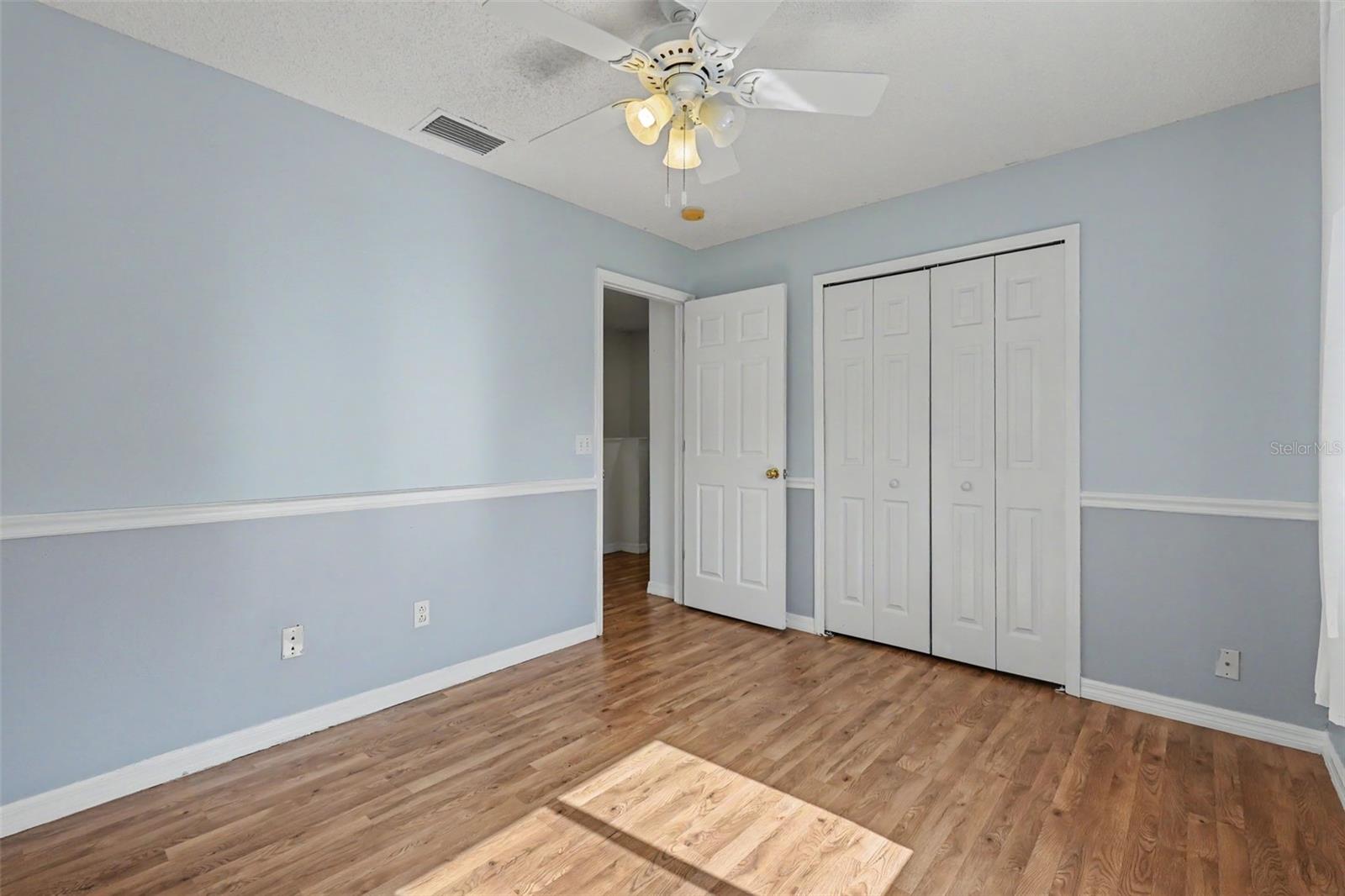 12640 Longcrest Dr Property Photo 31
