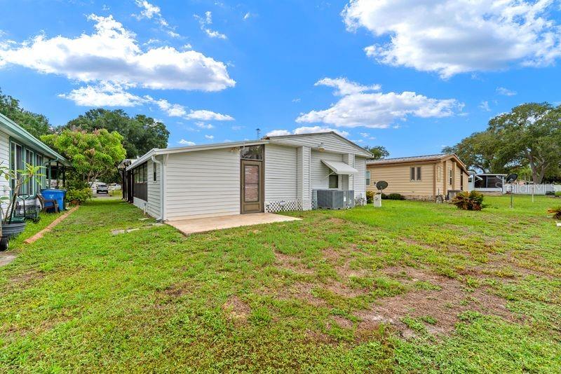 9001 Sheldon West Dr Property Photo 23