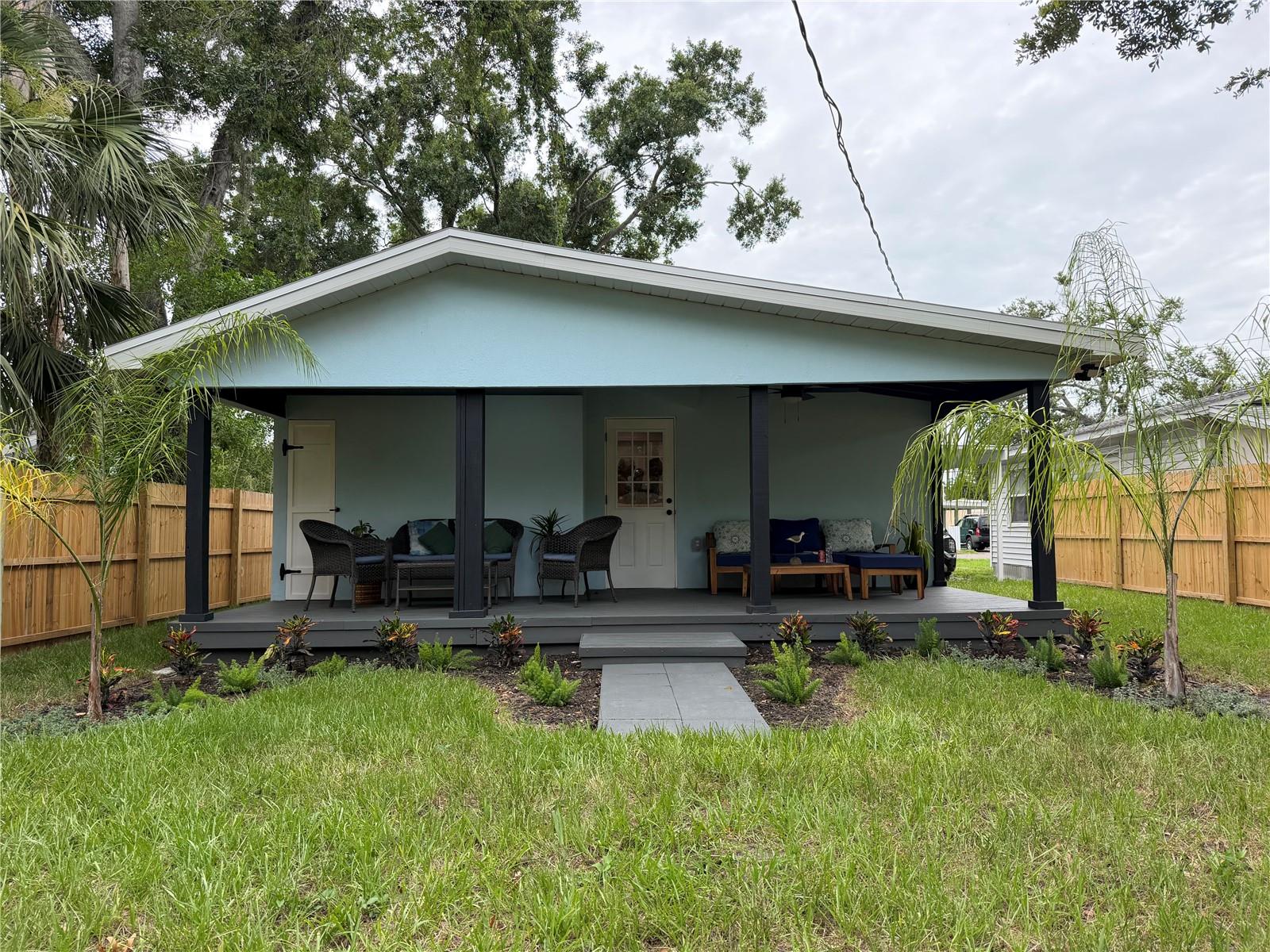 3532 76th Ter N Property Photo 4