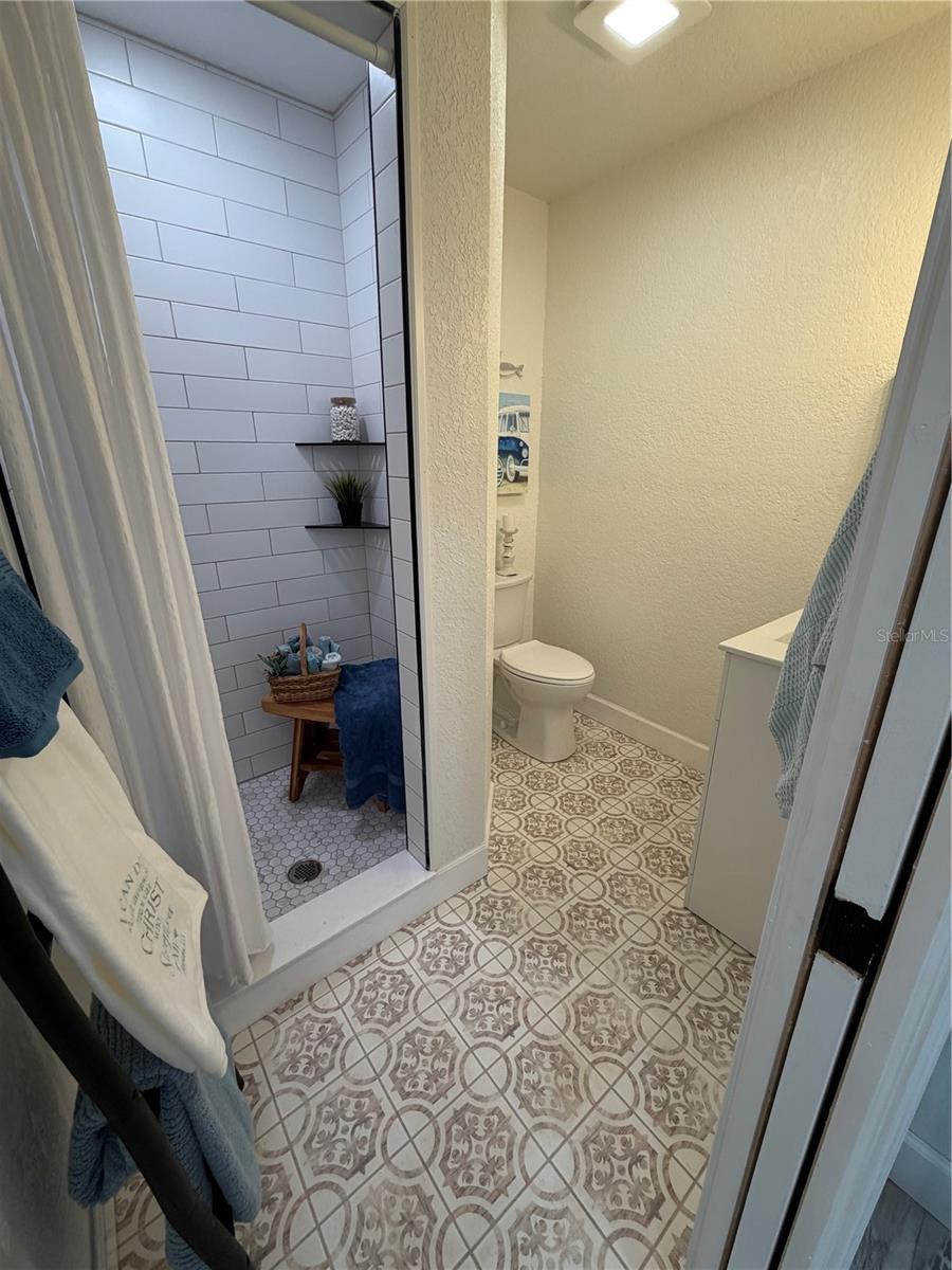 3532 76th Ter N Property Photo 23