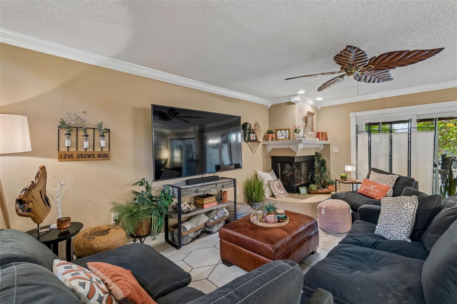820 Symphony Isles Blvd Property Photo 10