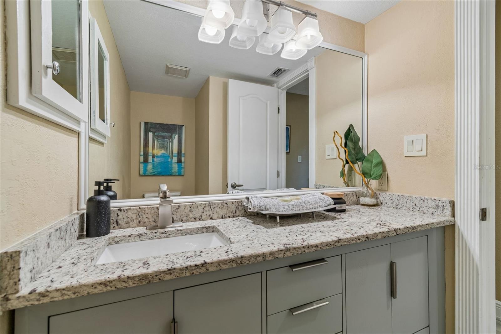 820 Symphony Isles Blvd Property Photo 21