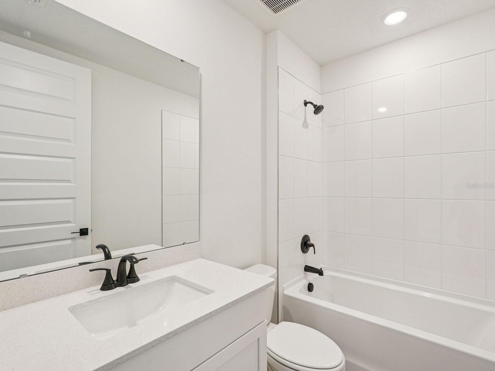 10506 Abundance Grove Way Property Photo 7