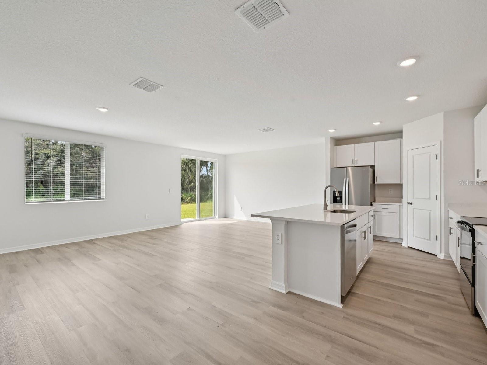 31505 Malbec Dr Property Photo 7