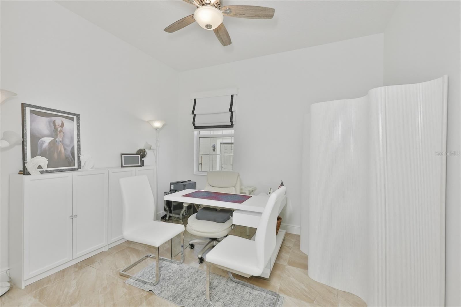 7121 Hatpin Loop Property Photo 27