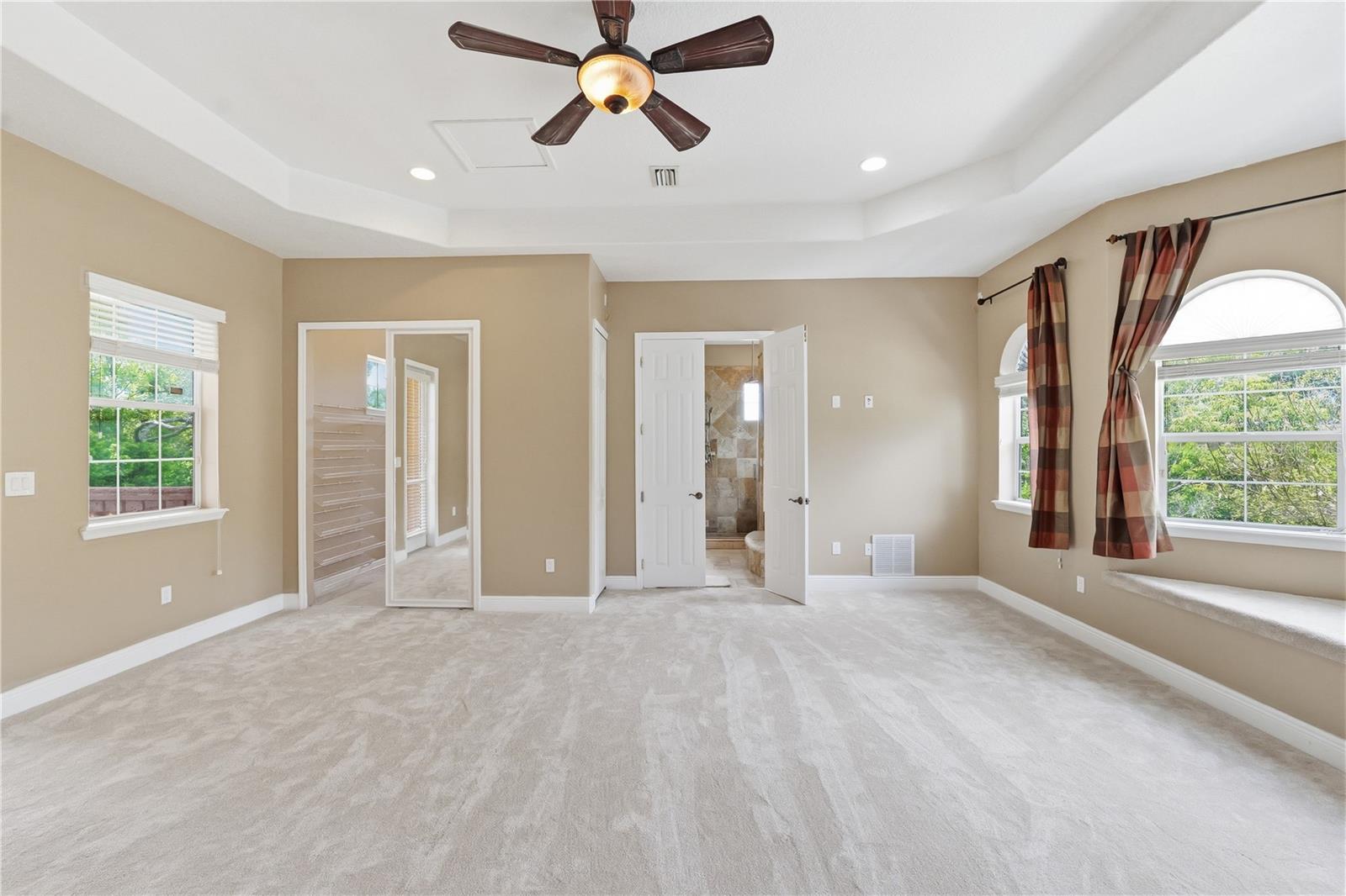 10307 Reclinata Ln Property Photo 13