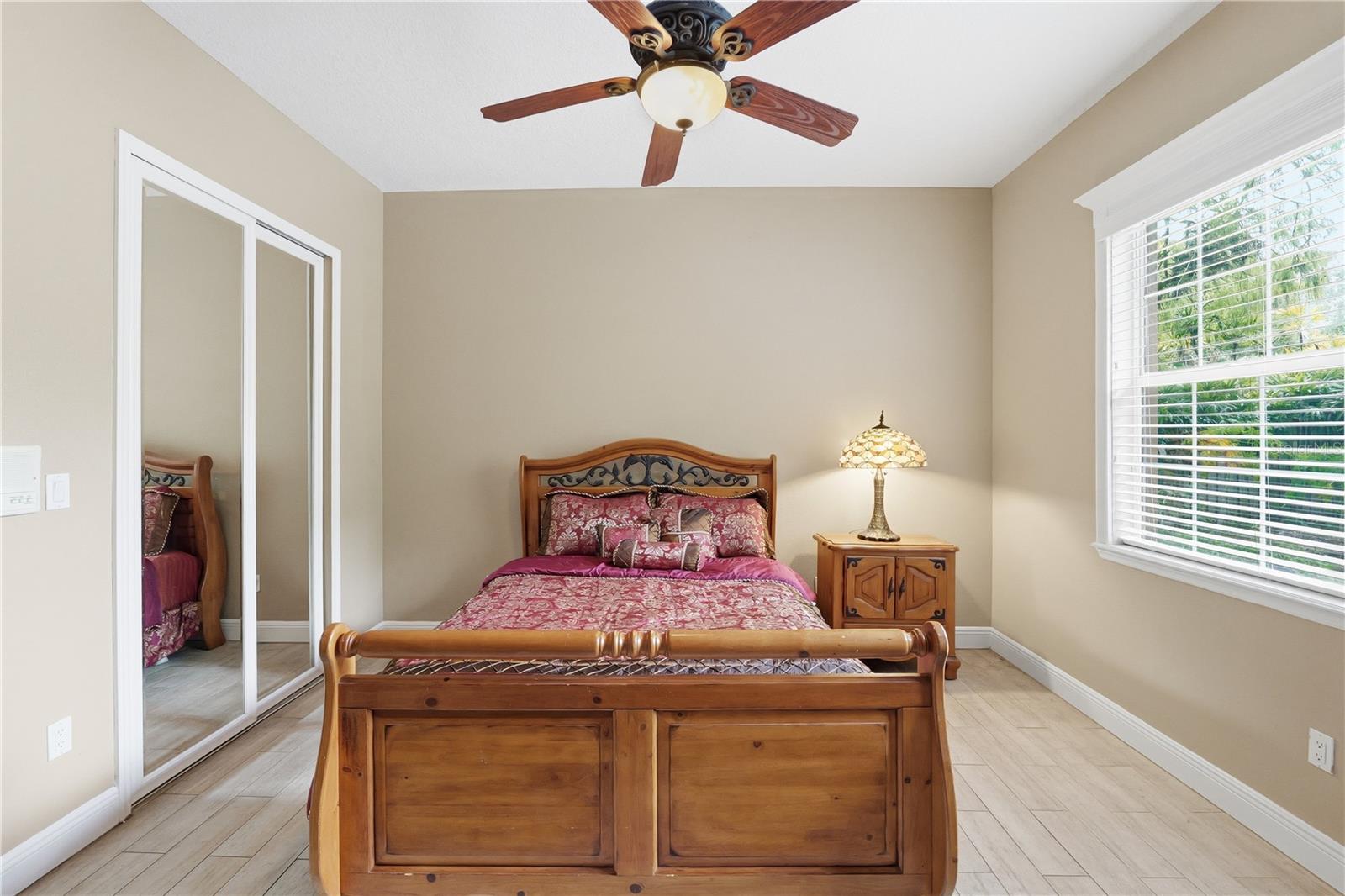 10307 Reclinata Ln Property Photo 32