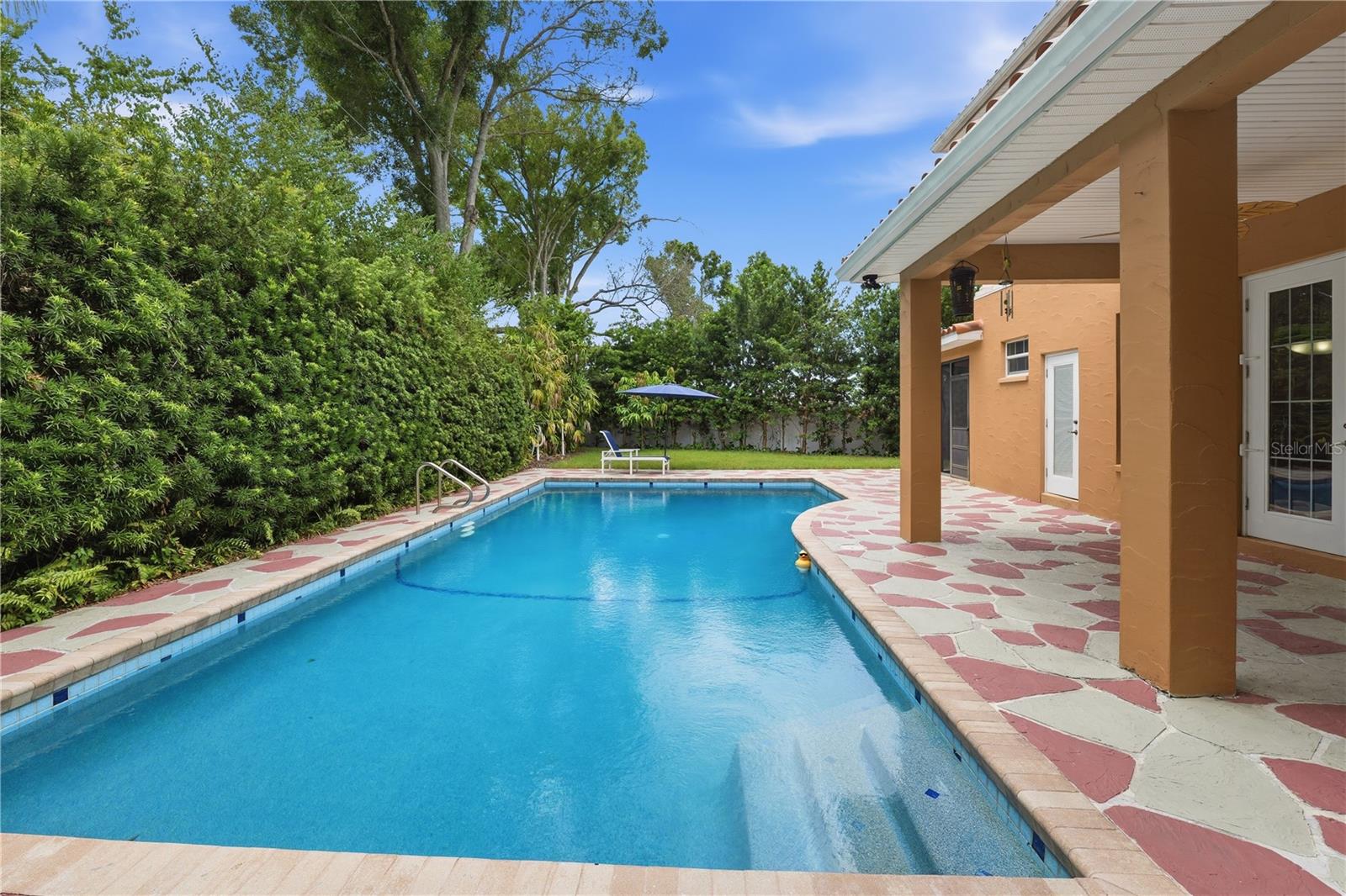 10307 Reclinata Ln Property Photo 41