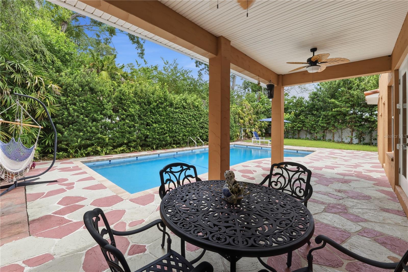 10307 Reclinata Ln Property Photo 42