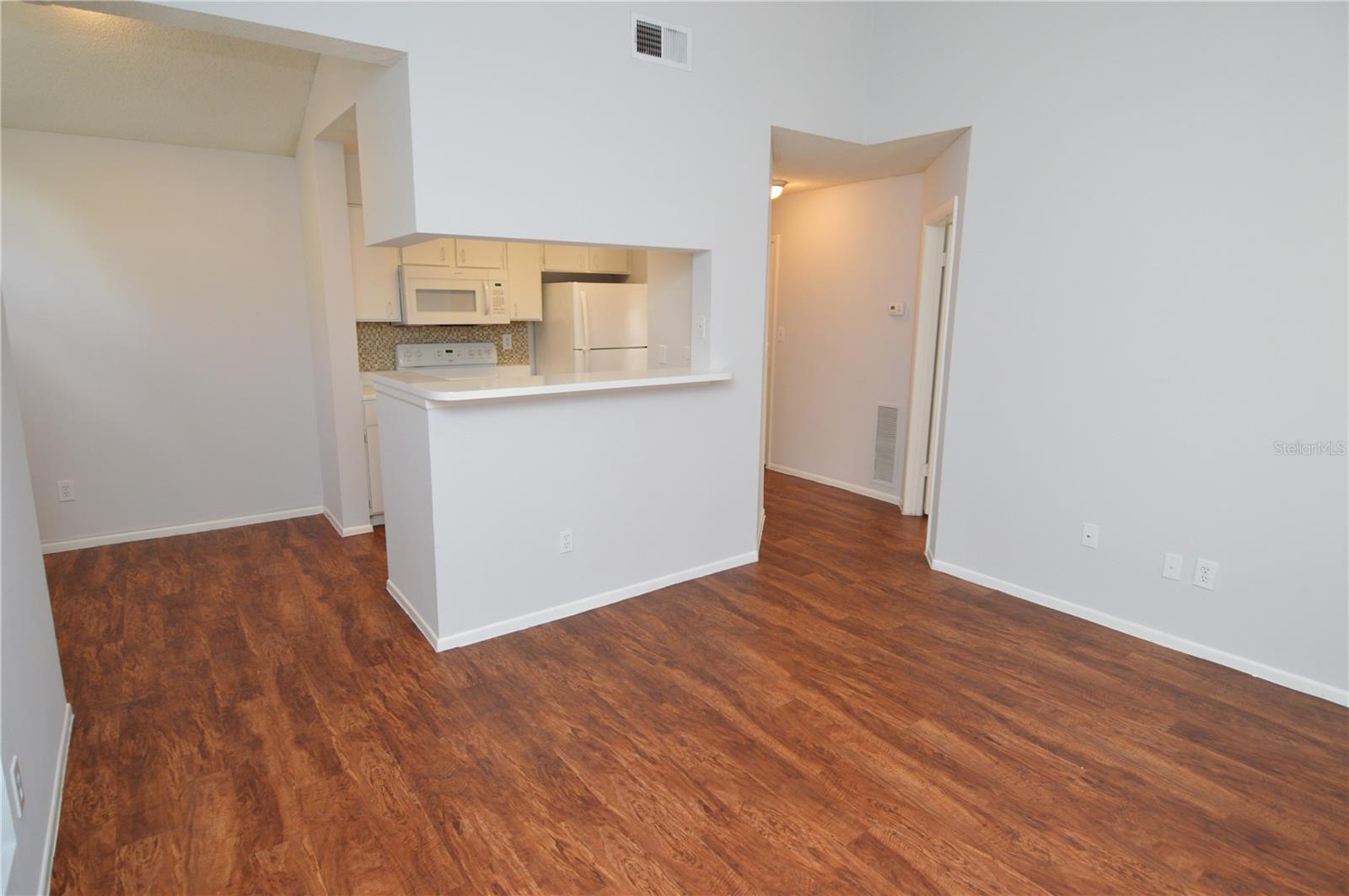 8625 Mallard Reserve Dr #201 Property Photo 3