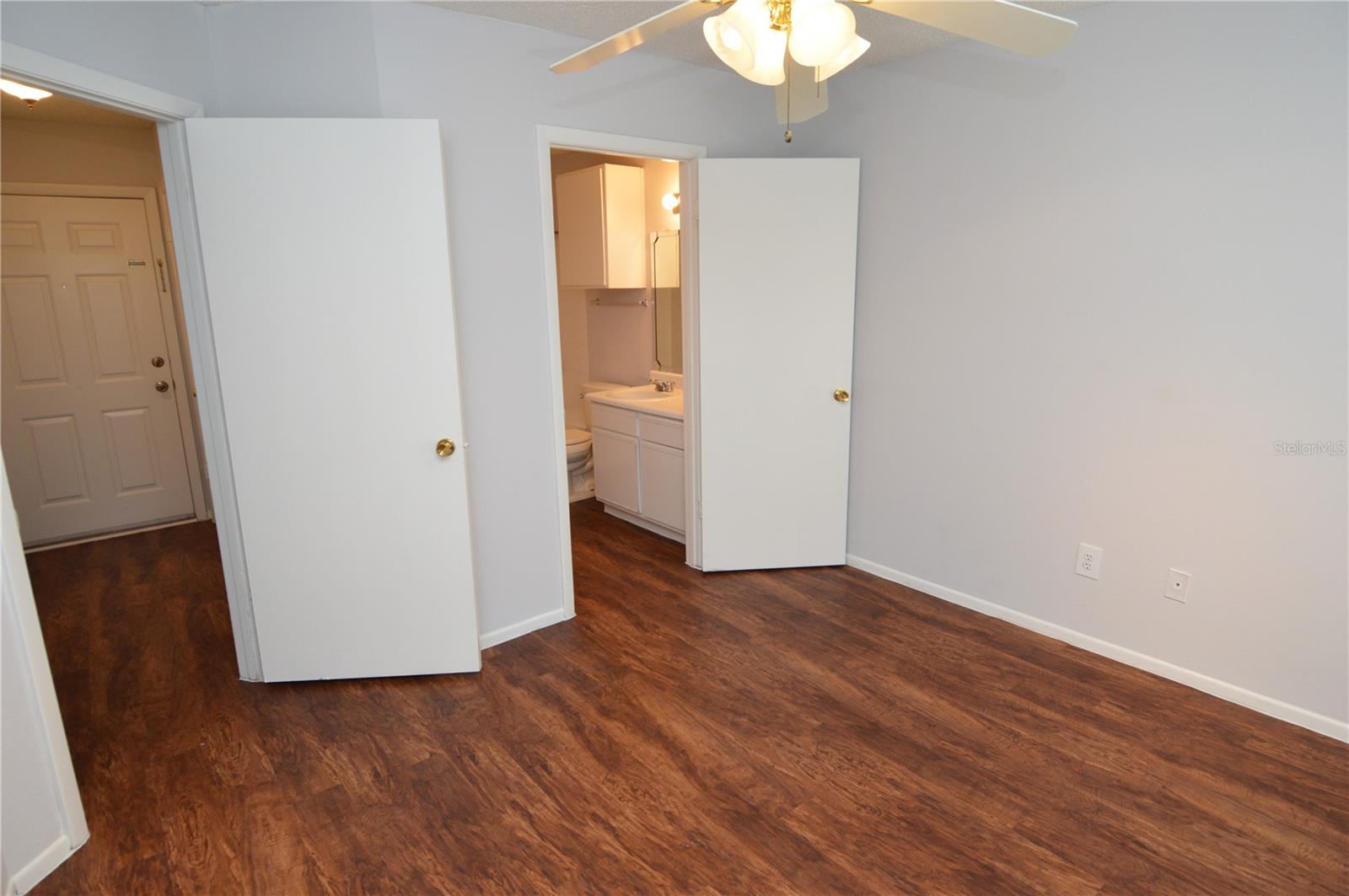 8625 Mallard Reserve Dr #201 Property Photo 30